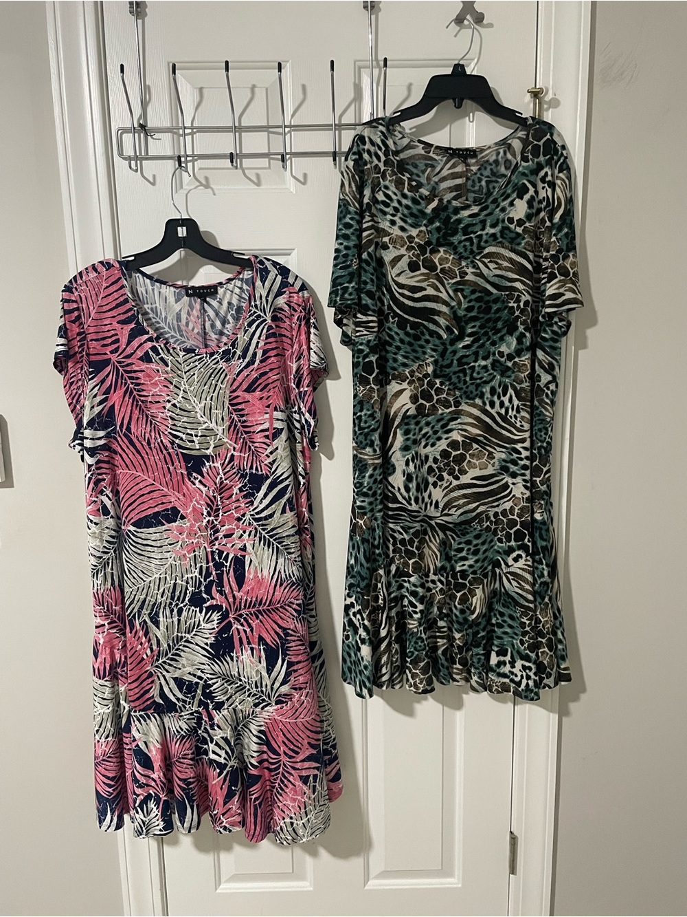Short Sleeve Floral Leaf Print Dress - Pink/Navy bundle of two 2x dresses